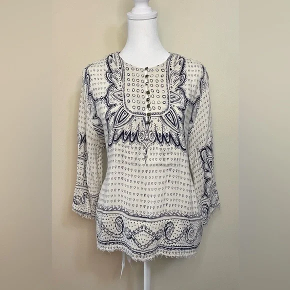 Maeve By Anthropologie Tops 3/4 Sleeve
Morgan Heart Printed Size XS. - Picture 6 of 17